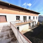 Belle maison à rénover avec dépendances et vue sur les Pyrénées à Ossun