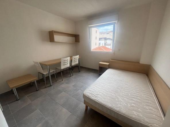 Studio à Saint Jean-Du-Var de 20m² proche Clinique St Michel