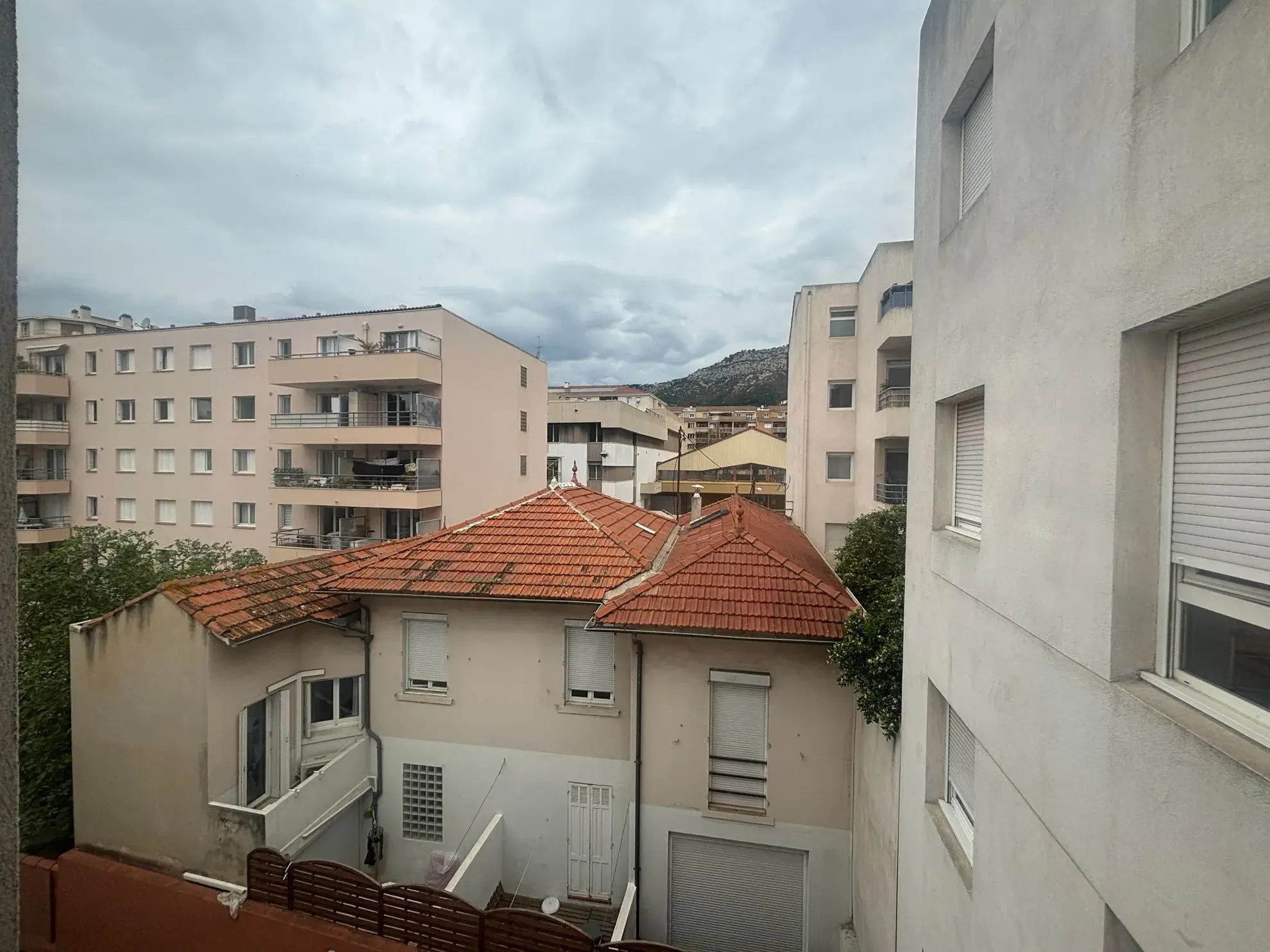 Studio à Saint Jean-Du-Var de 20m² proche Clinique St Michel 