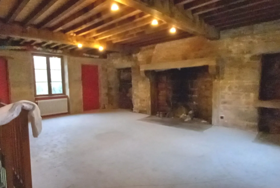 Fermette indépendante avec grand potentiel à Saint-Pierre-Bellevue - Propriété rurale rénovée 