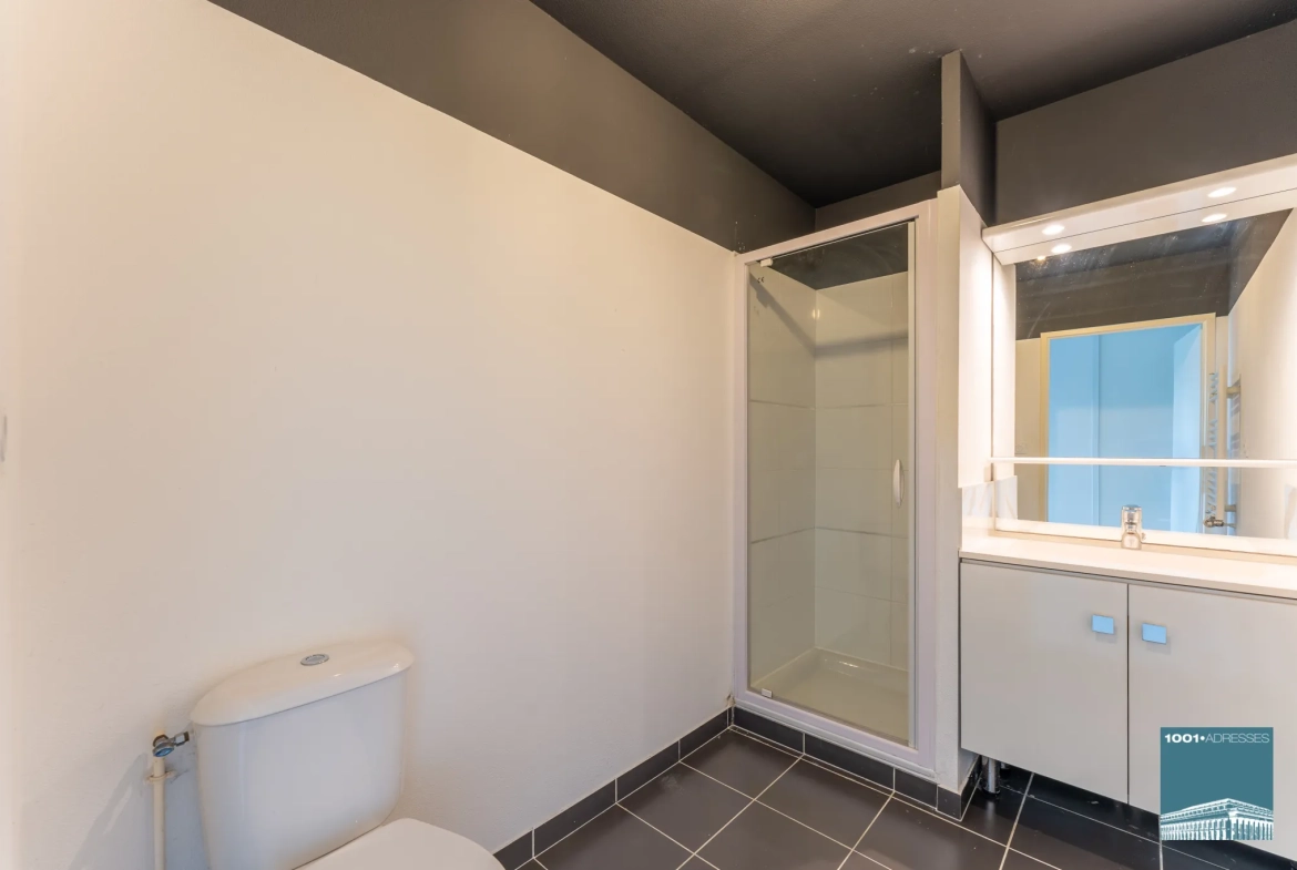 Appartement deux pièces avec terrasse à Pessac Centre 