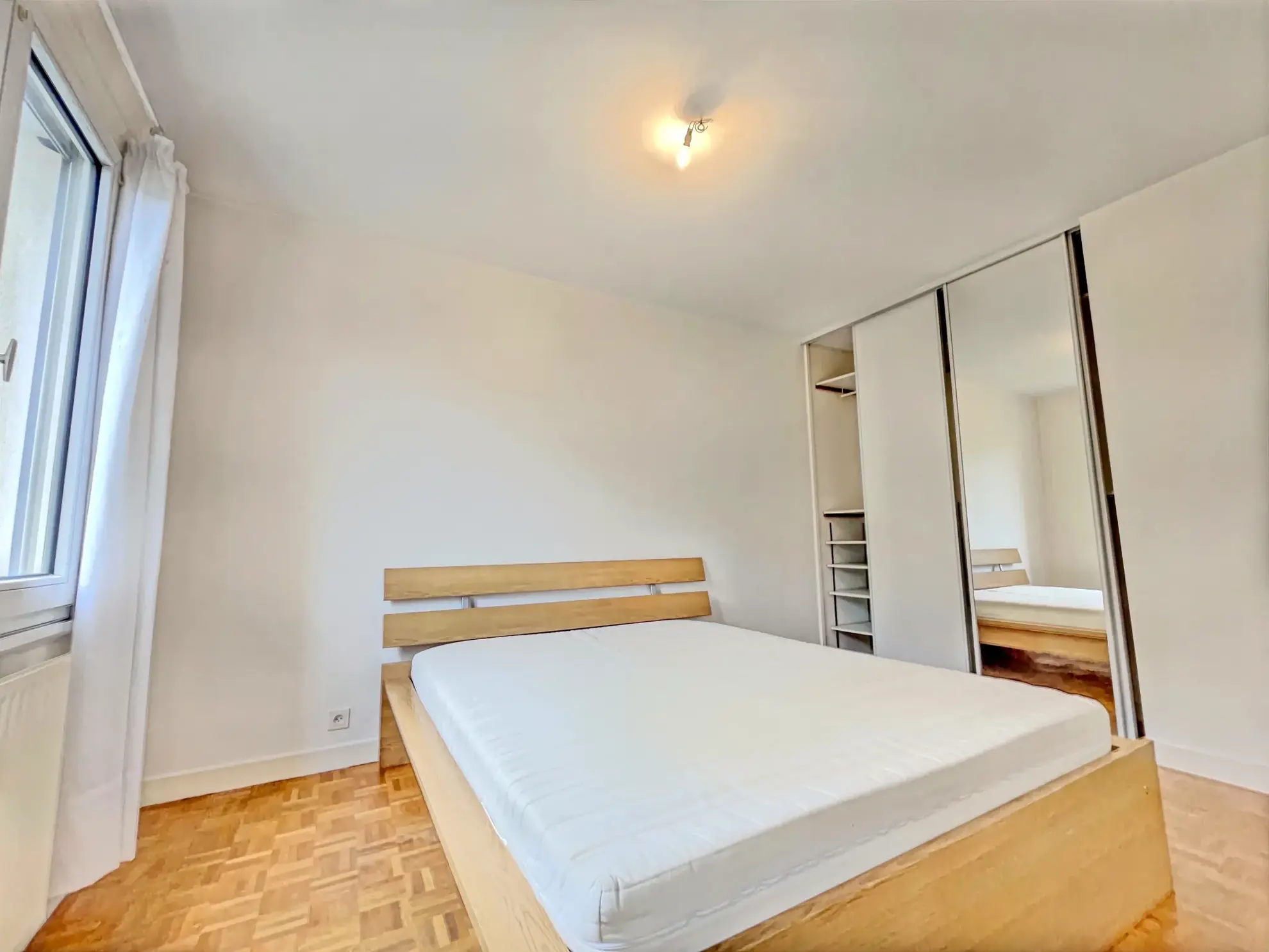 Bel appartement 2 pièces de 49m² à vendre à Lyon 3ème avec parking 