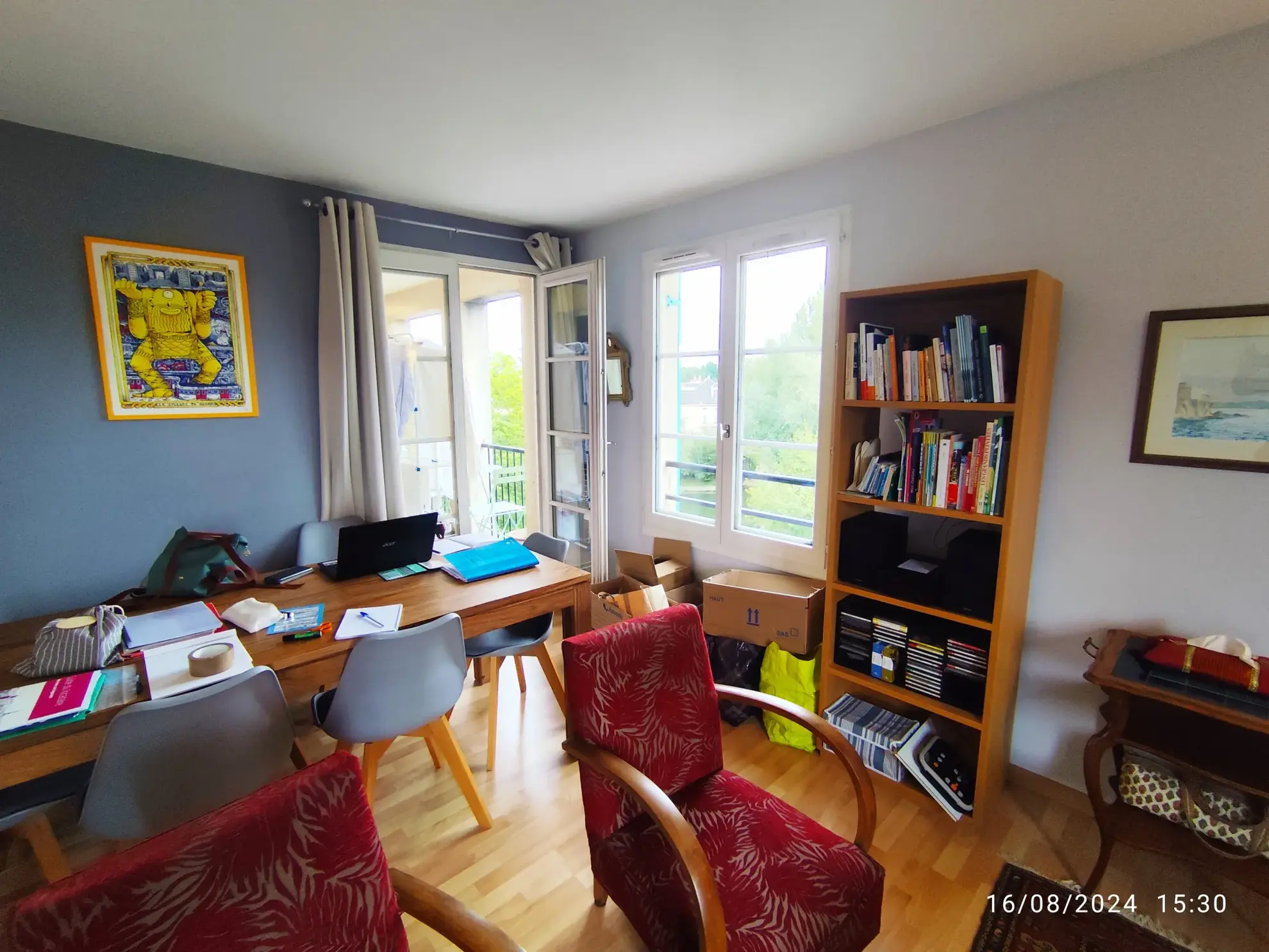 Appartement T2 avec terrasse à Cergy – Vue dégagée sur l'Oise et parking privé 