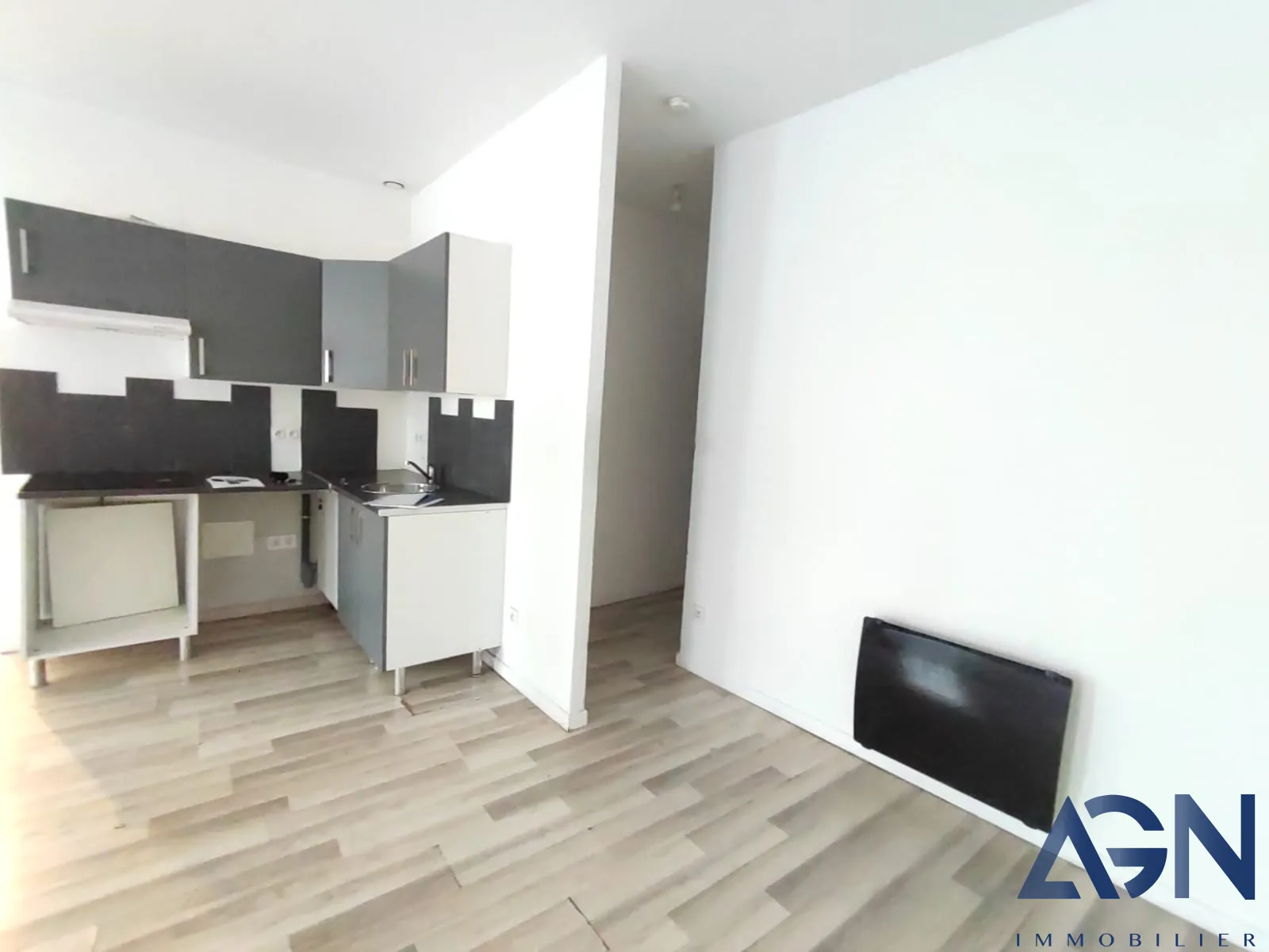 Appartement 2 pièces à vendre à Béziers avec cour extérieure - 55,74 m² 