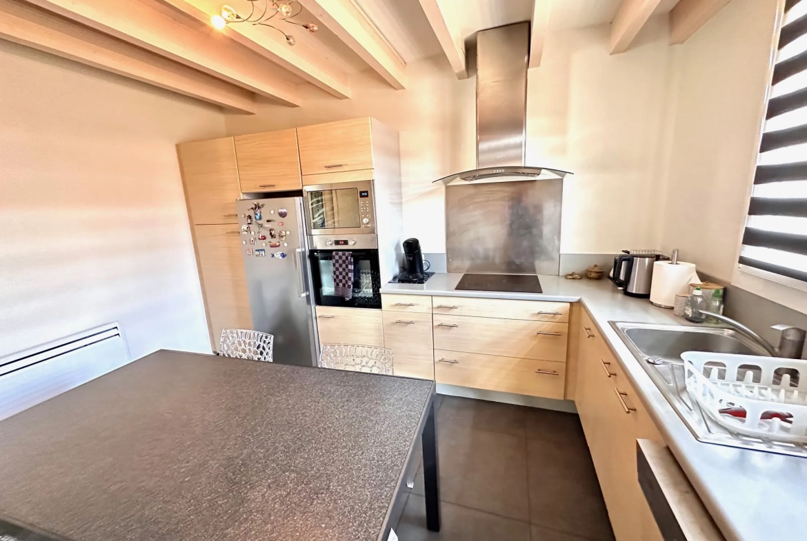 Maison familiale avec grand terrain à Juillan, proche Tarbes Sud 