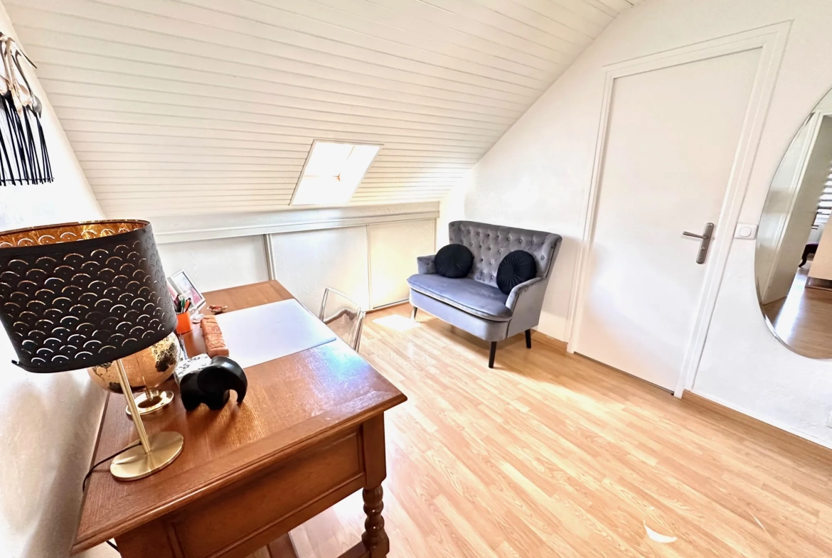 Maison familiale avec grand terrain à Juillan, proche Tarbes Sud 