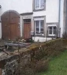 Maison à rénover de 70 m² avec terrain de 1014 m² proche Bourbonne-les-Bains
