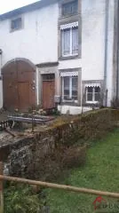 Maison à rénover de 70 m² avec terrain de 1014 m² proche Bourbonne-les-Bains