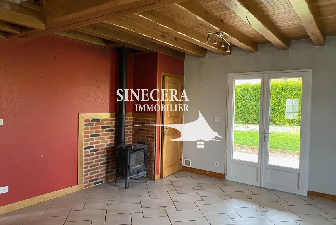 Maison contemporaine de 2012 avec 4 chambres et grand terrain à Aubeterre-sur-Dronne 