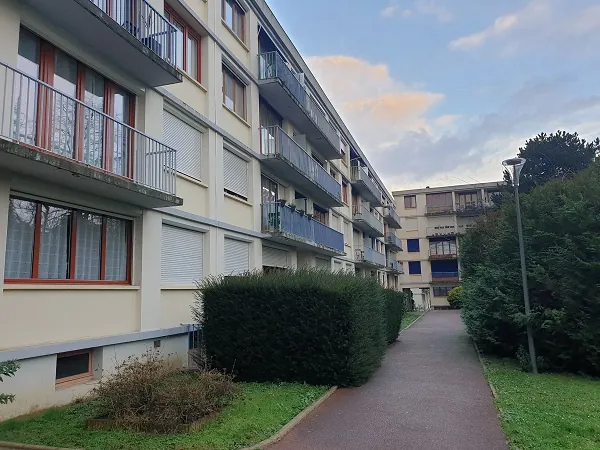 À Vendre Appartement F4 à Rantigny, Proche Gare et Commerces - 68,23 m2 
