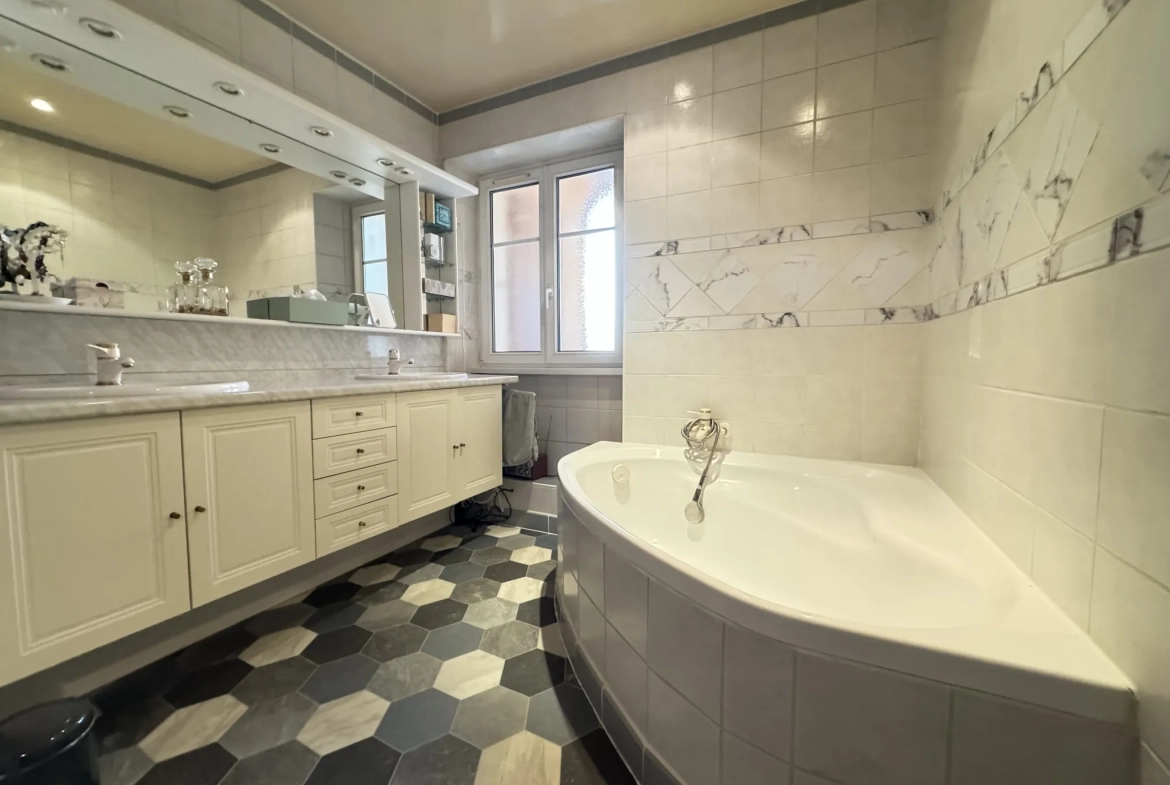 Appartement duplex de 115m² en vente au centre-ville de Belfort 
