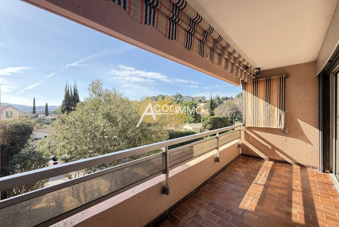Appartement T3 à vendre à La Seyne-sur-Mer proche mer - 72 m² avec terrasse 