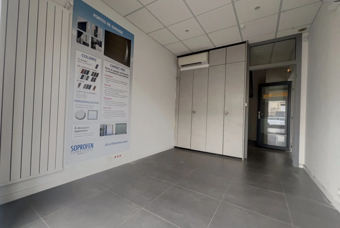 Local commercial avec appartement à Fameck - 73 m² avec jardin et vitrine 