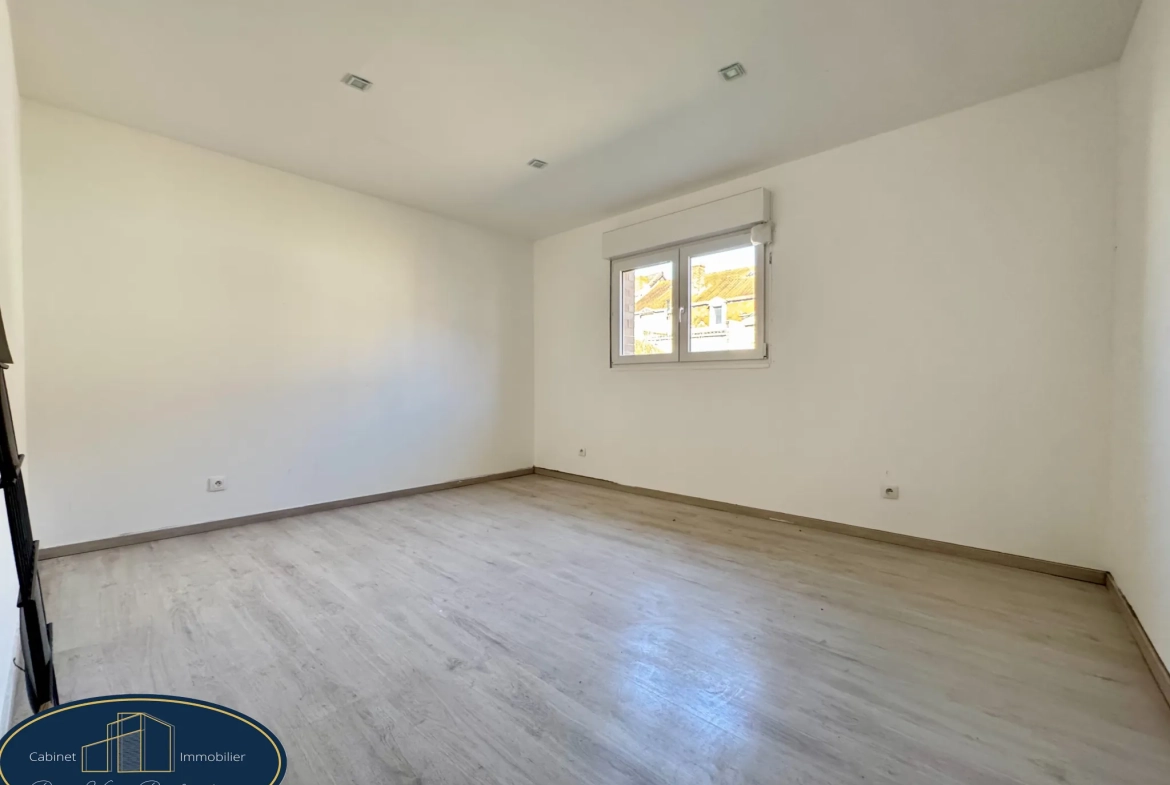 Pavillon individuel récent à Escautpont avec jardin et 2 chambres 