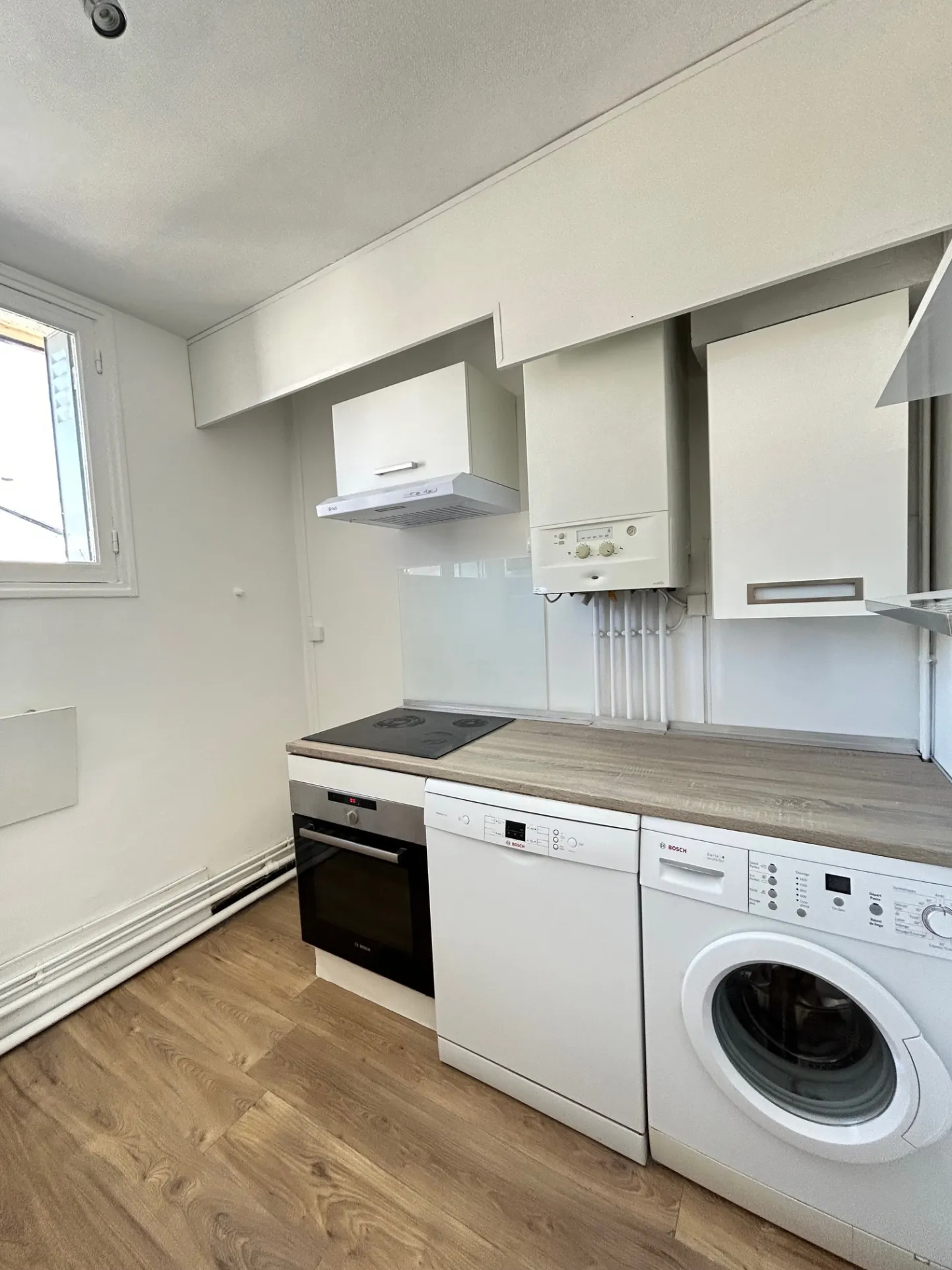 Appartement T4 à vendre à Toulouse Côte Pavée, dernier étage avec balcon et cave 