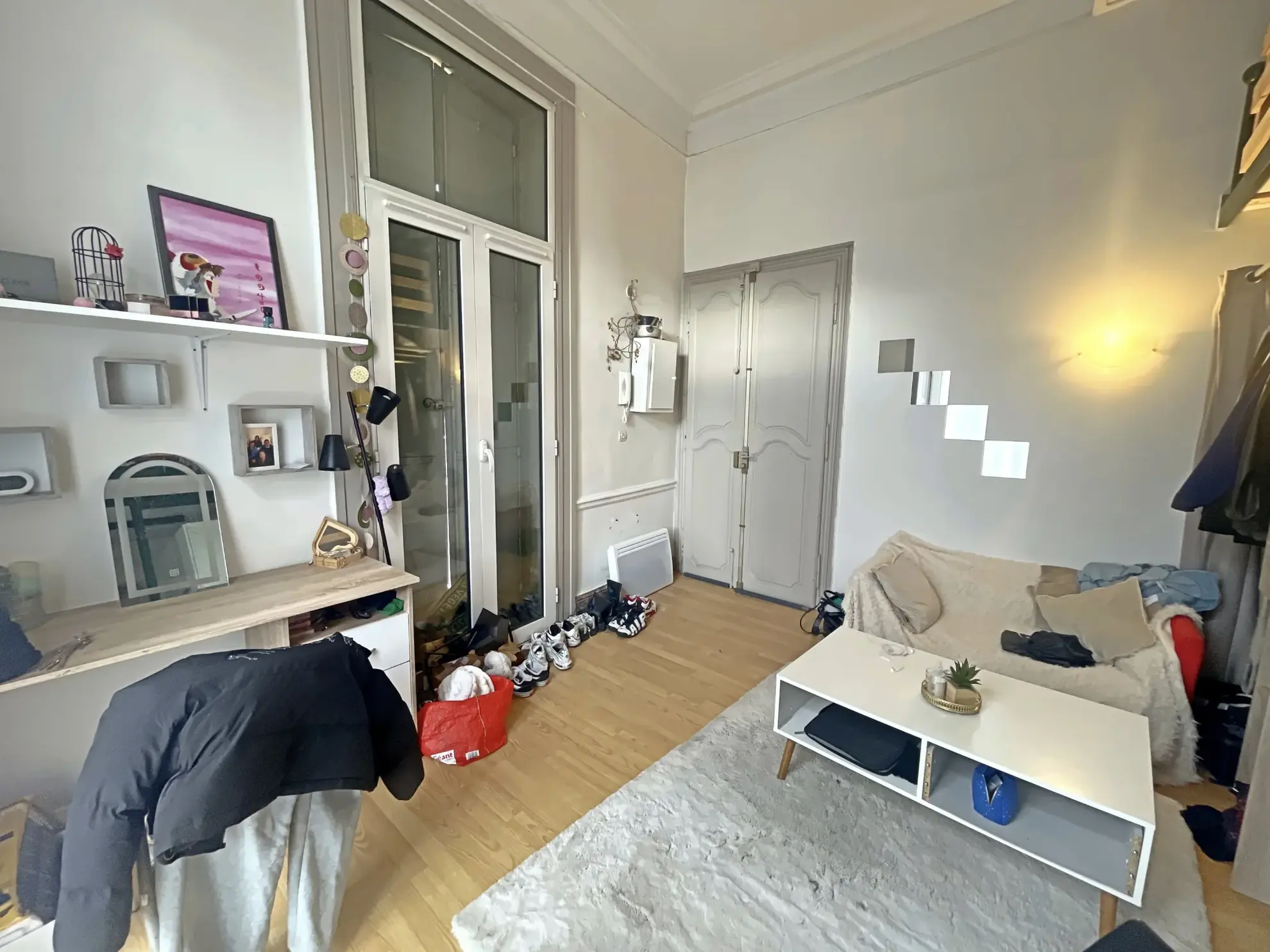 Studio avec terrasse à Montpellier, proche centre et-transports - Investissement idéal 