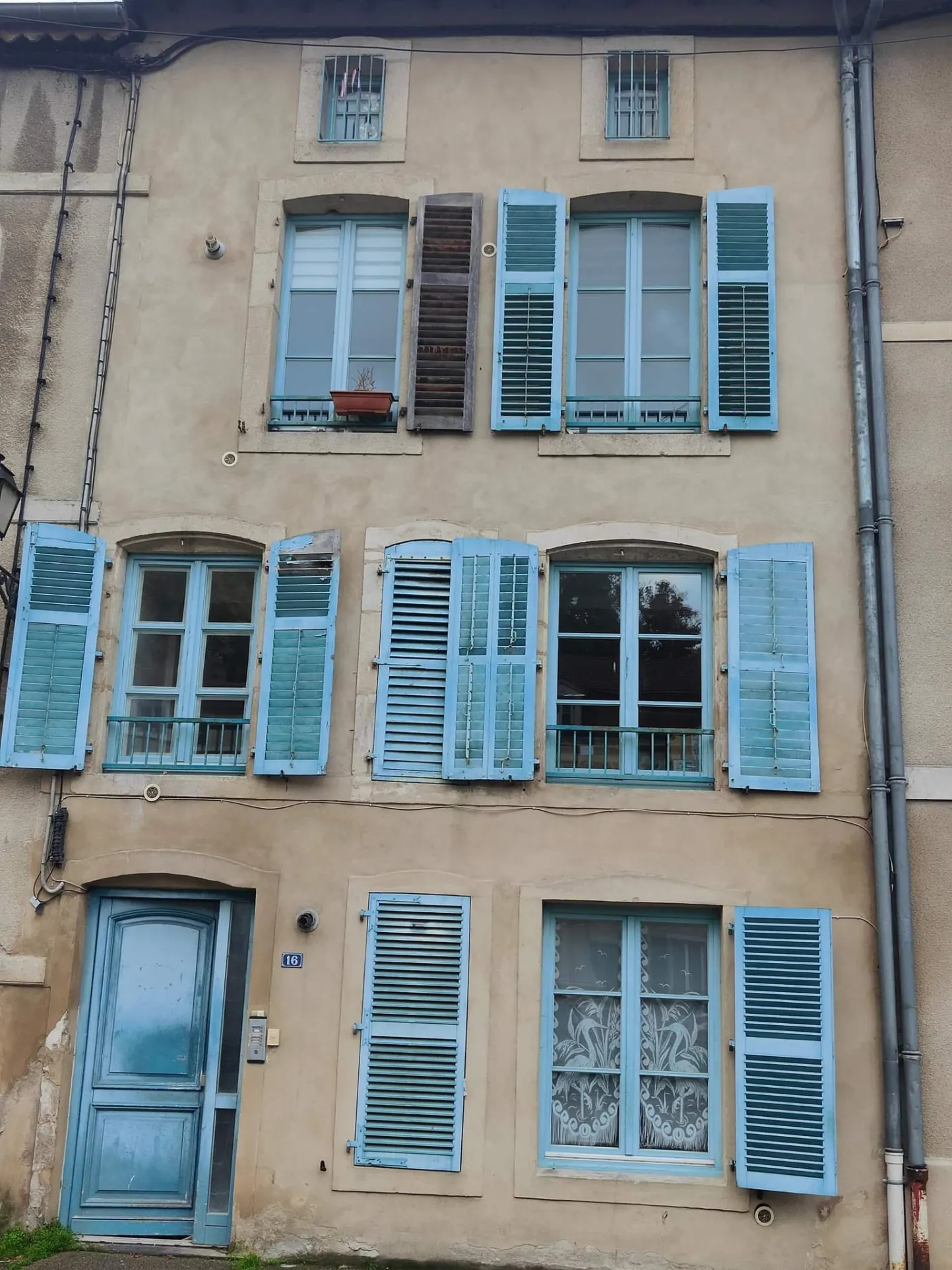 Immeuble de rapport à Saint-Mihiel avec forte rentabilité locative 