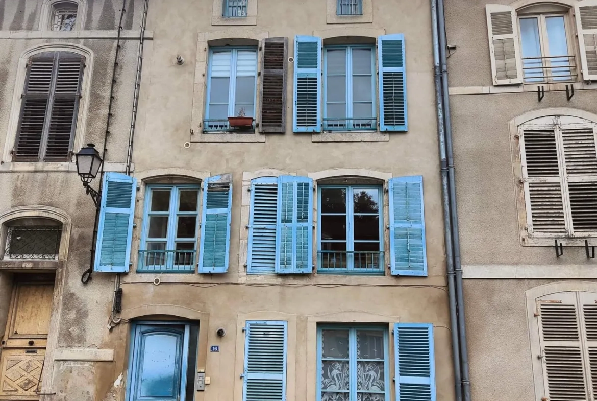 Immeuble de rapport à Saint-Mihiel avec forte rentabilité locative 
