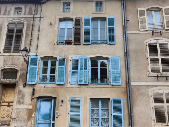 Immeuble de rapport à Saint-Mihiel avec forte rentabilité locative