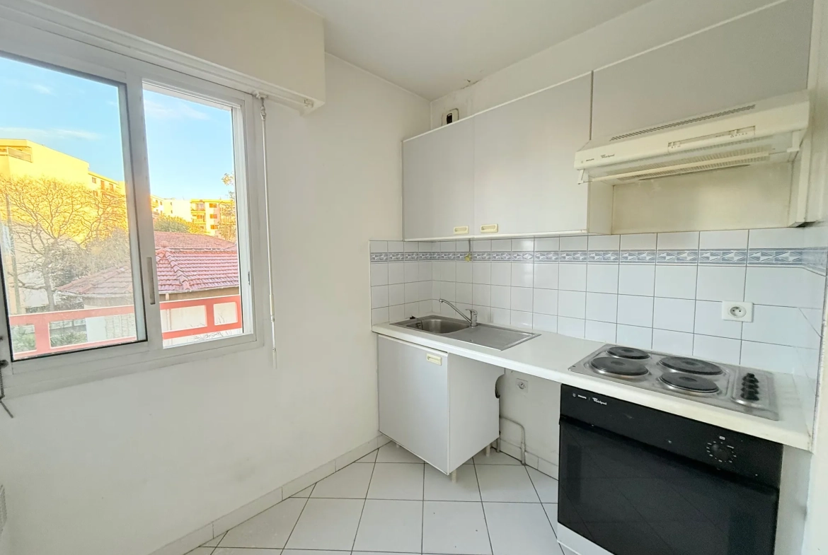 Appartement 2 pièces de 43,20 m² avec terrasse et parking au Cannet 