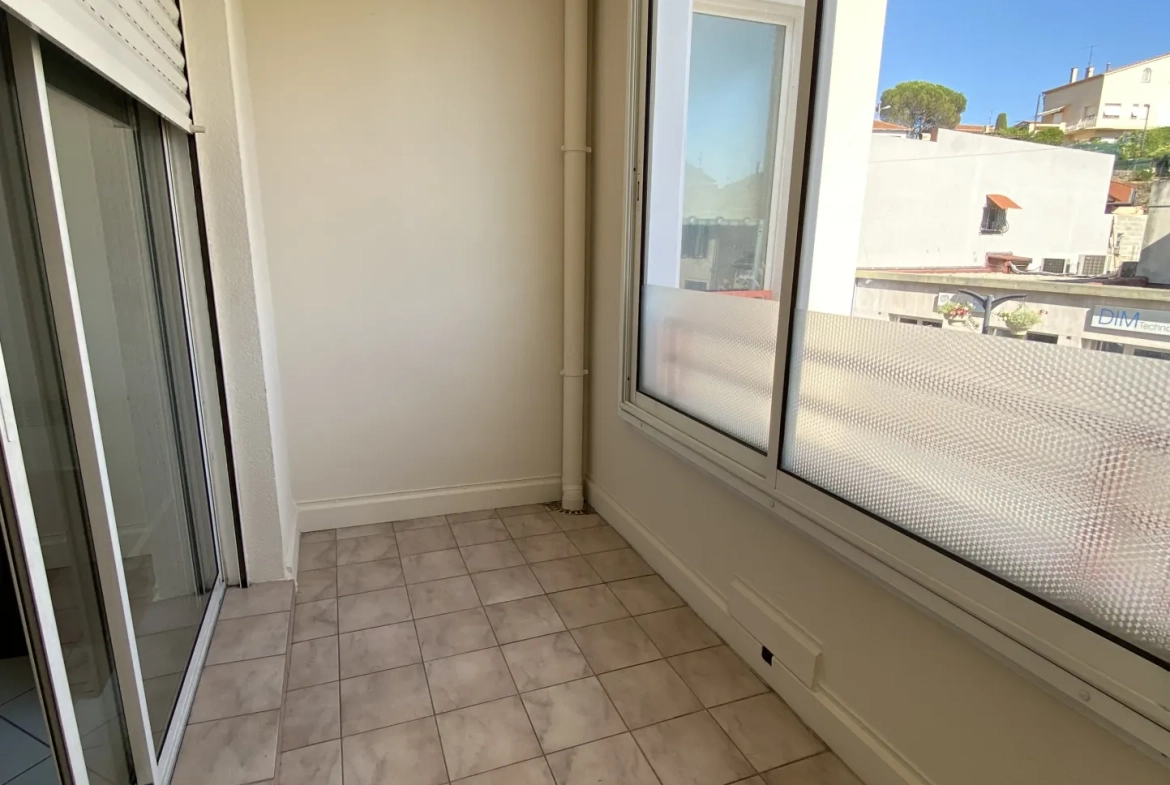 Appartement 2 pièces de 43,20 m² avec terrasse et parking au Cannet 