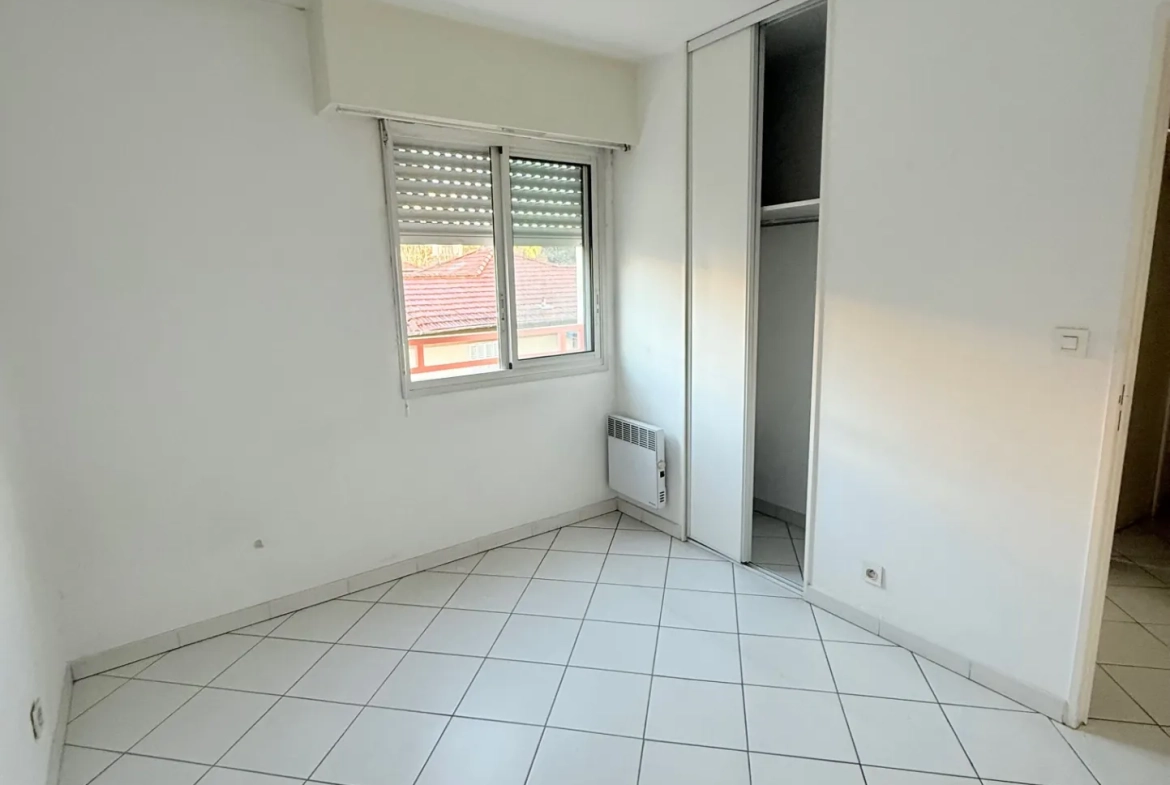 Appartement 2 pièces de 43,20 m² avec terrasse et parking au Cannet 