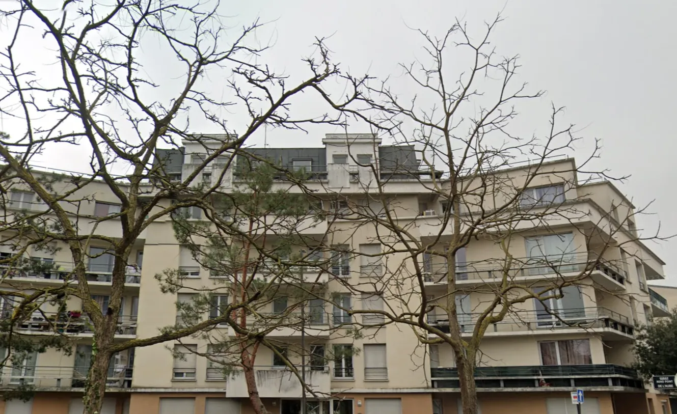 Appartement 4 pièces de 77m² avec balcon à Cergy le Haut 