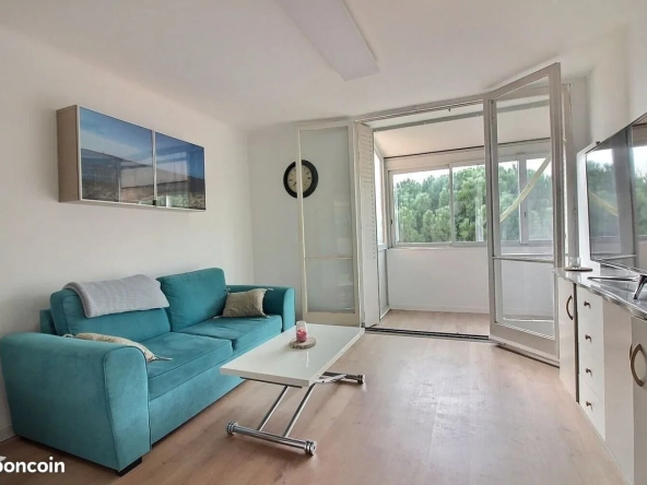 Appartement 3 pièces lumineux avec véranda à Gardanne - Dernier étage