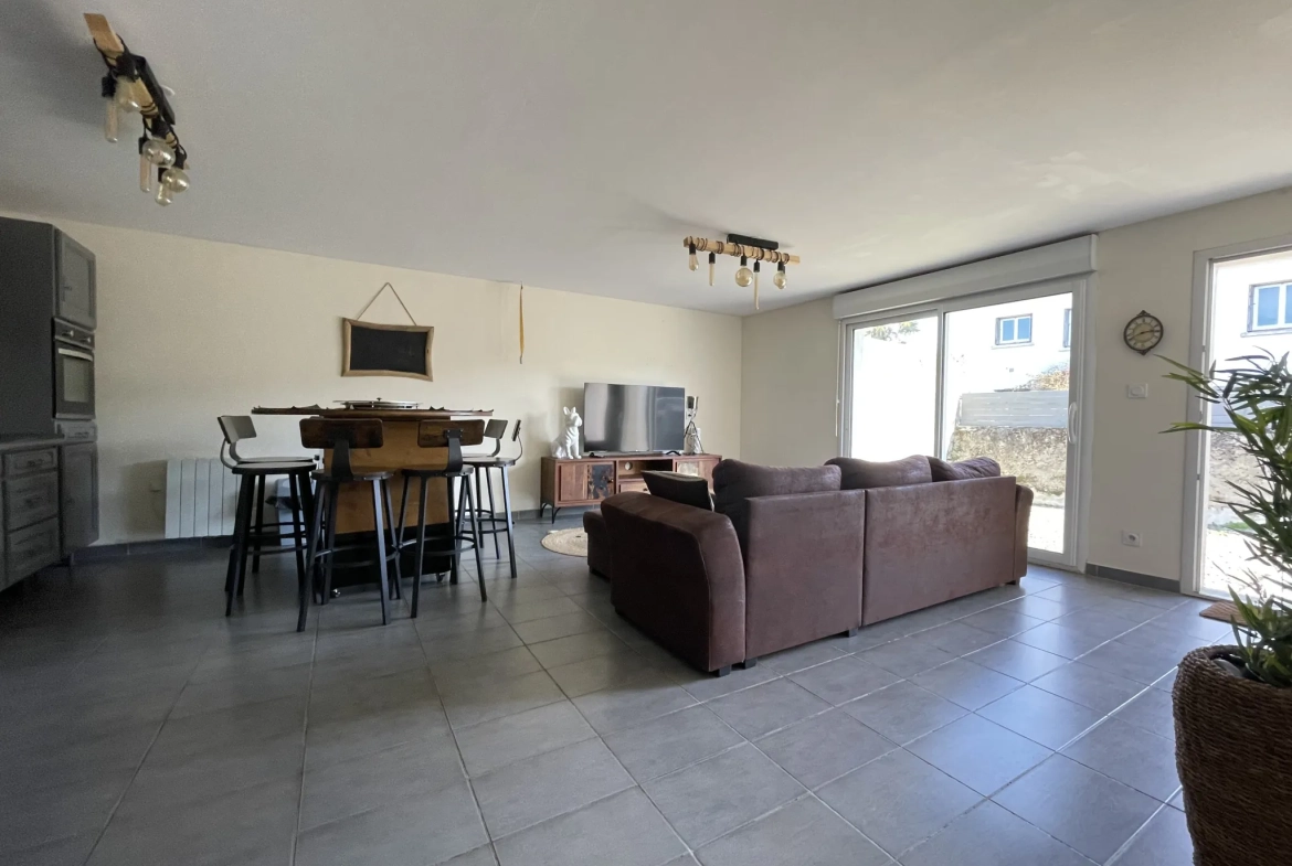 Maison rénovée avec 3 chambres au centre de Vic en Bigorre 
