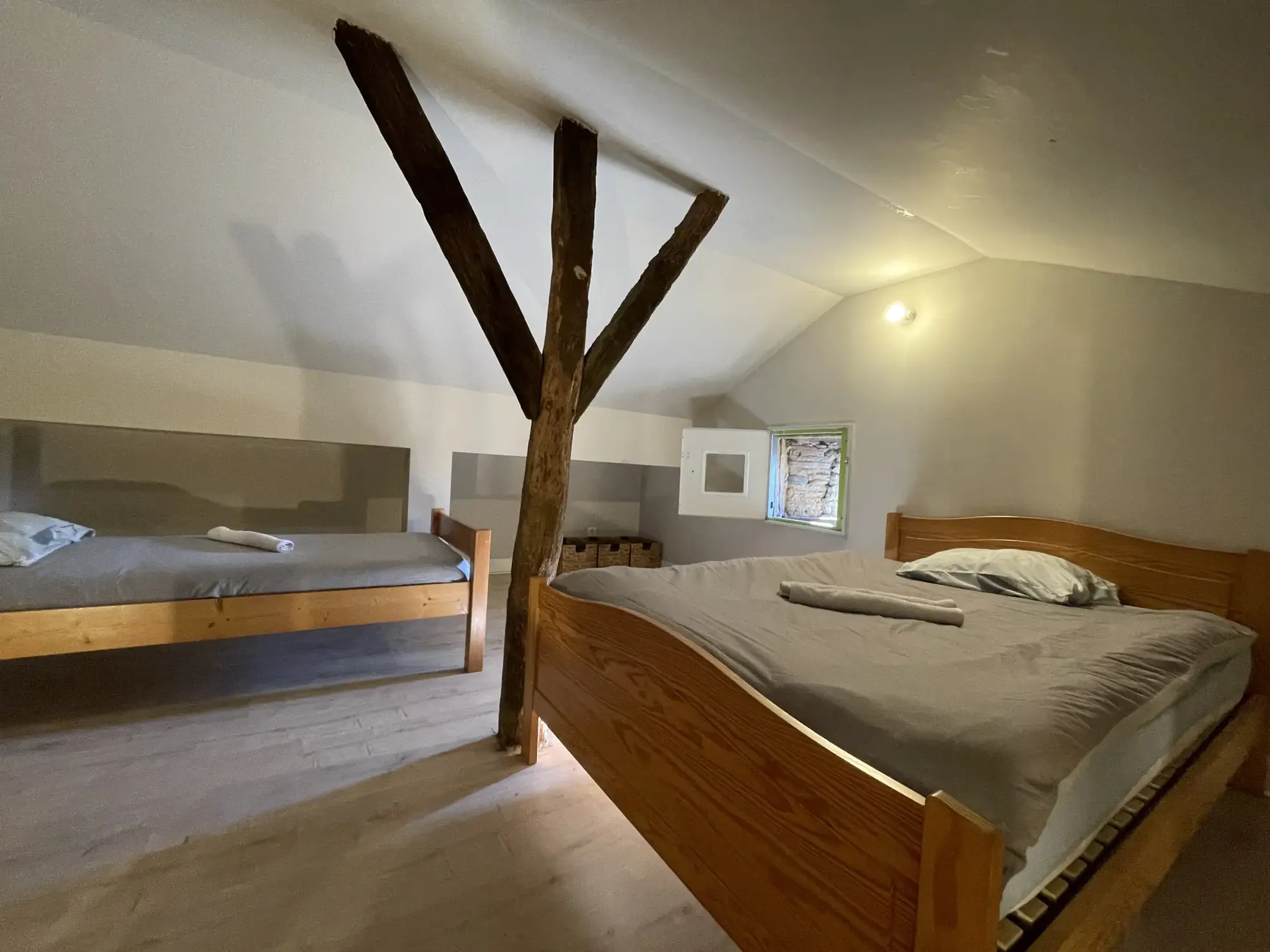 Maison rénovée avec 3 chambres au centre de Vic en Bigorre 