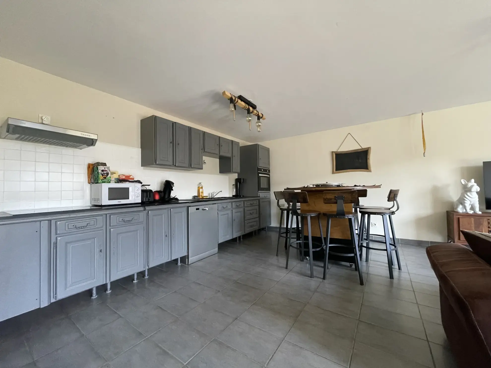 Maison rénovée avec 3 chambres au centre de Vic en Bigorre 