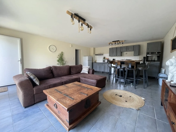 Maison rénovée avec 3 chambres au centre de Vic en Bigorre
