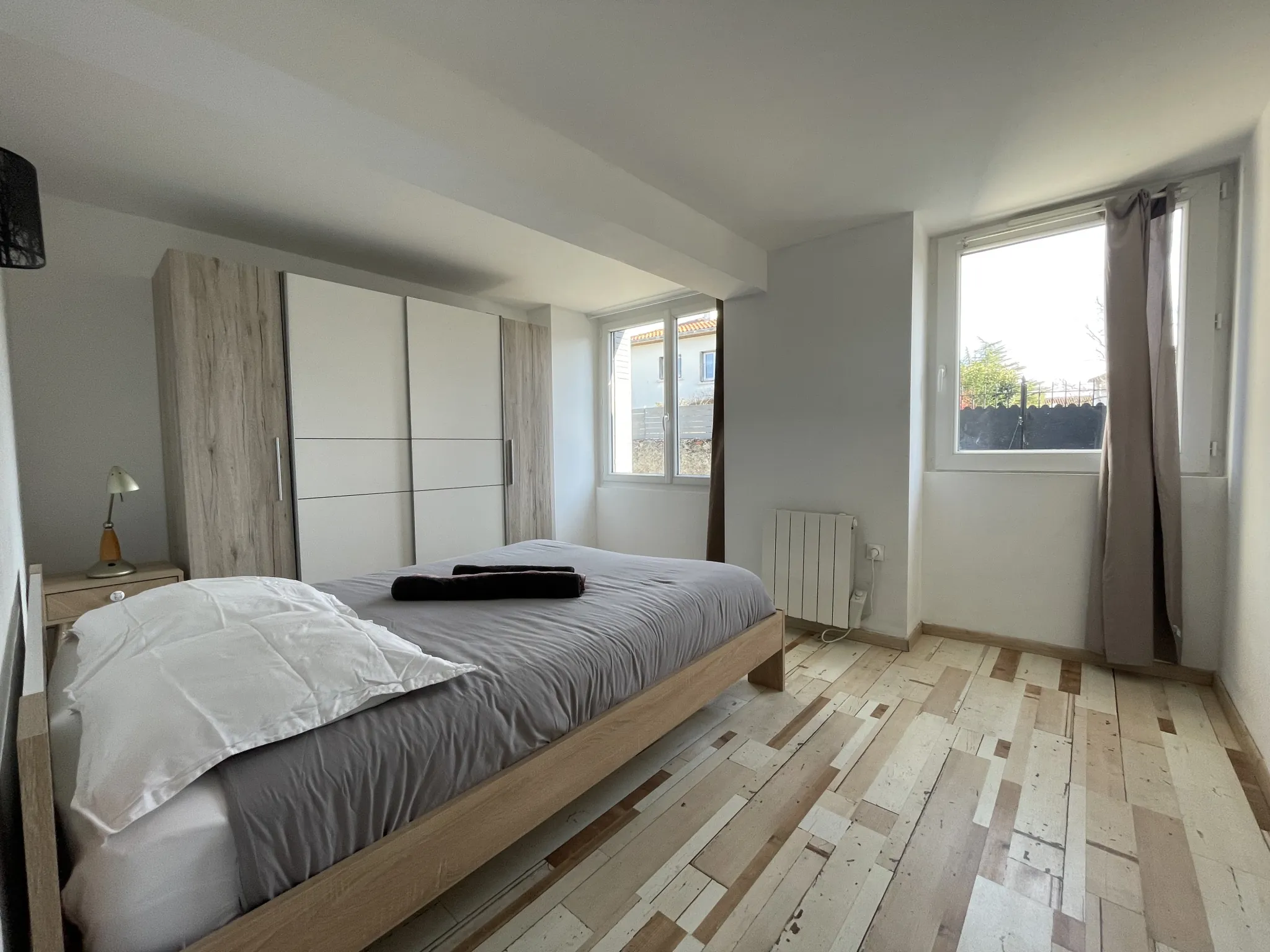 Maison rénovée avec 3 chambres au centre de Vic en Bigorre 