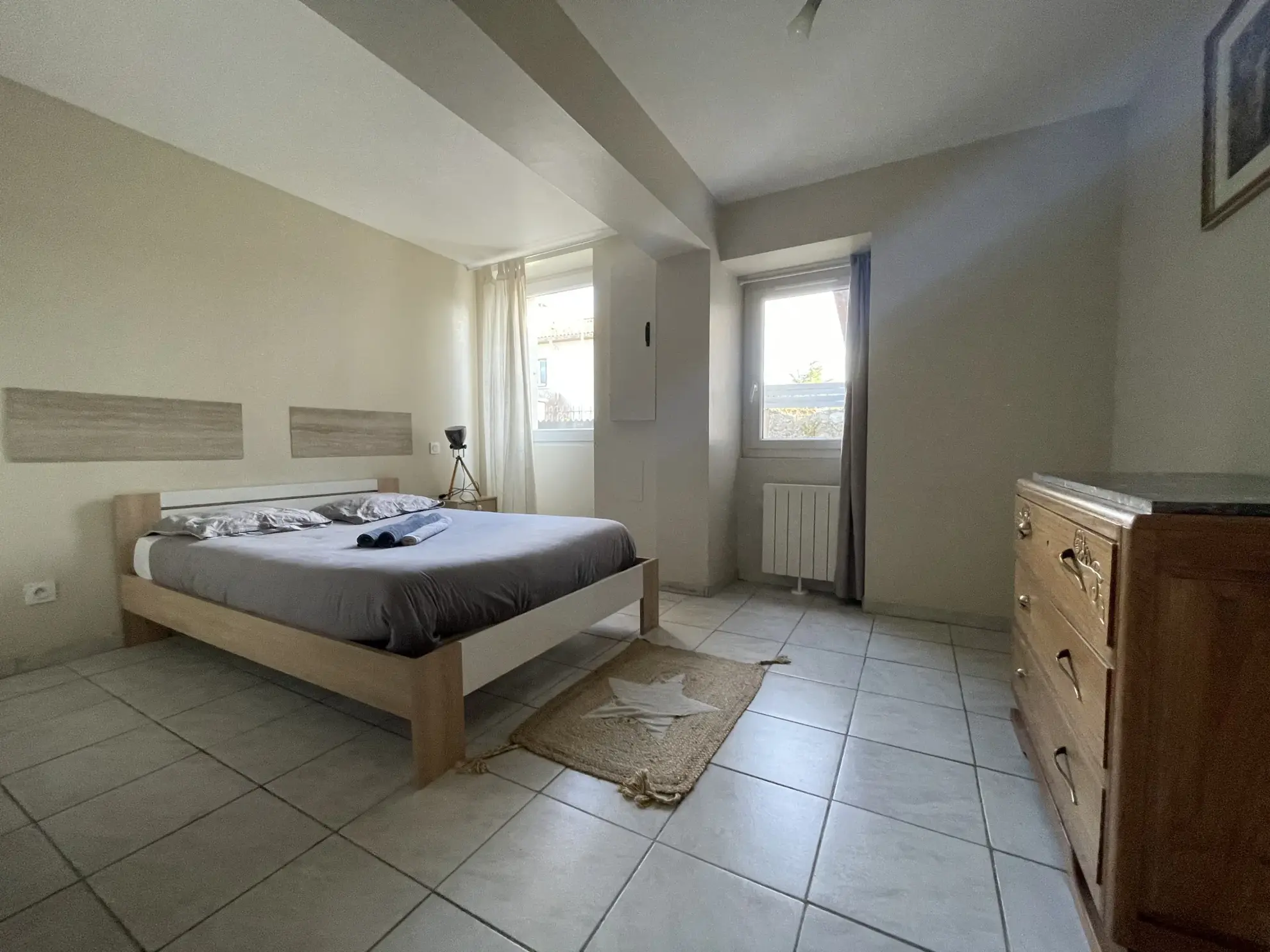 Maison rénovée avec 3 chambres au centre de Vic en Bigorre 