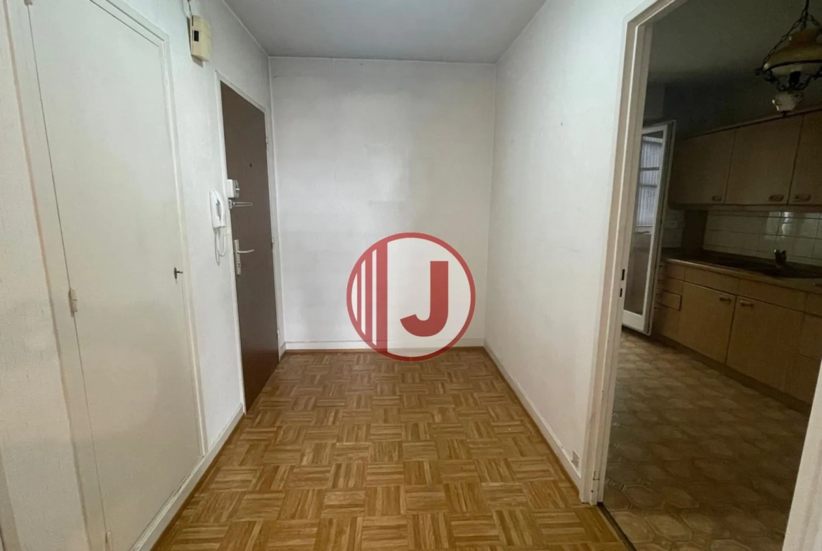Bel appartement de 3 pièces avec deux balcons à Mulhouse 