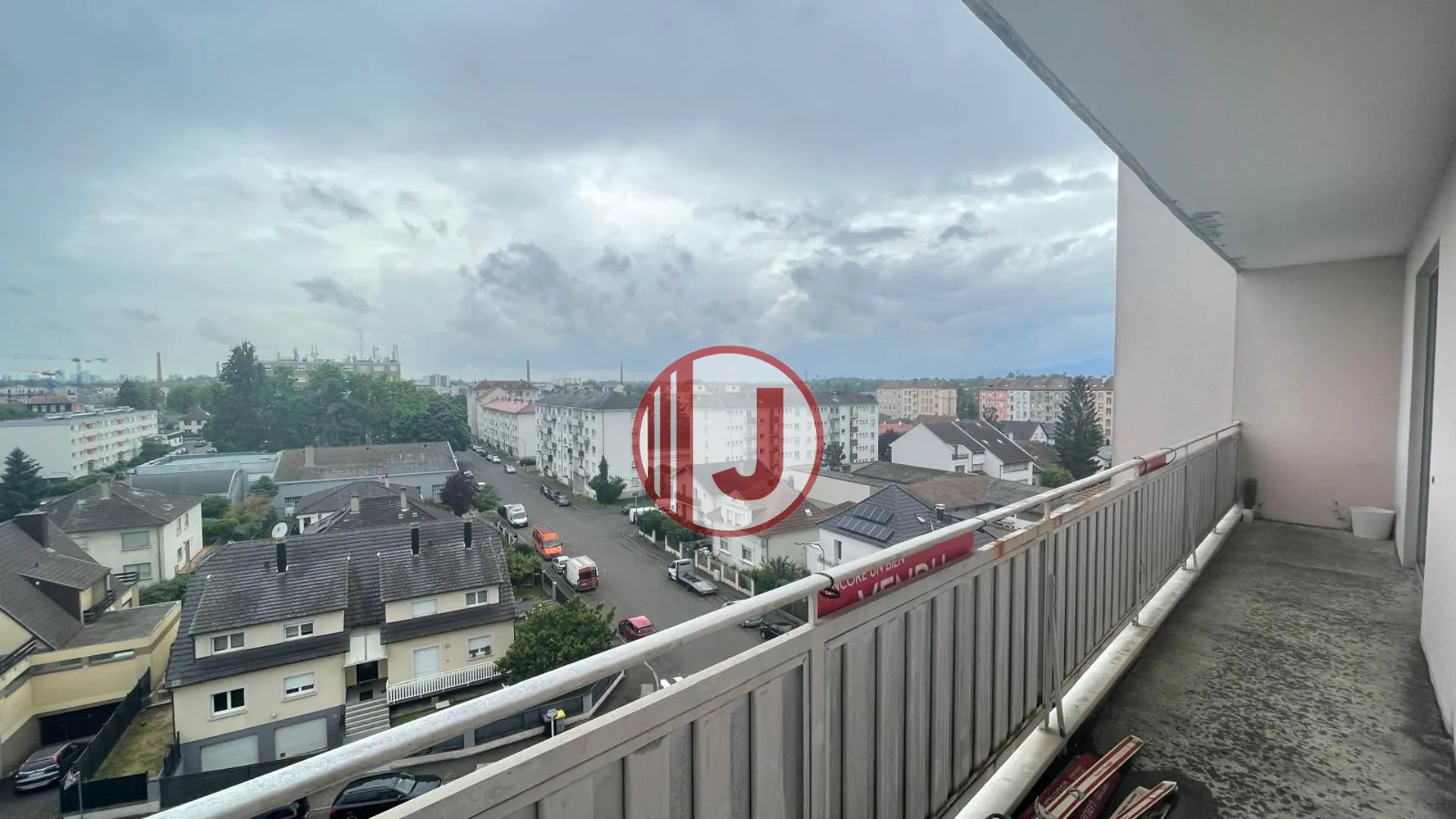 Bel appartement de 3 pièces avec deux balcons à Mulhouse 