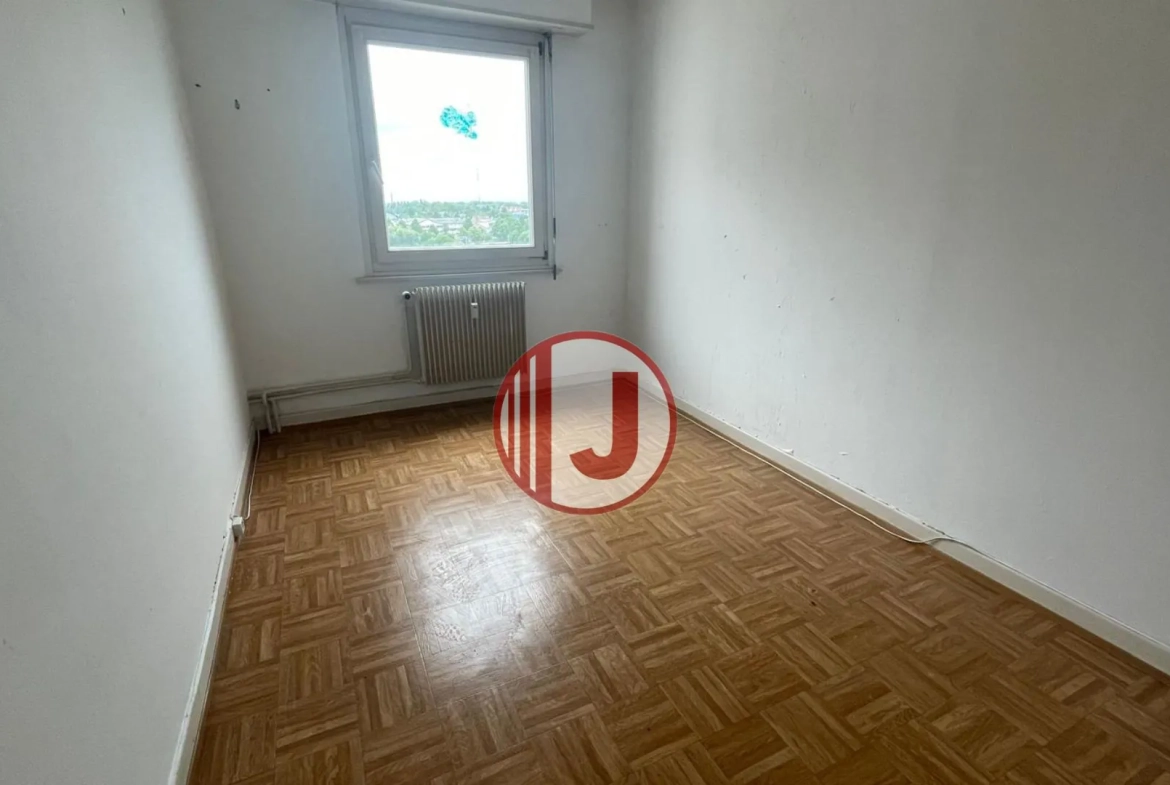 Bel appartement de 3 pièces avec deux balcons à Mulhouse 