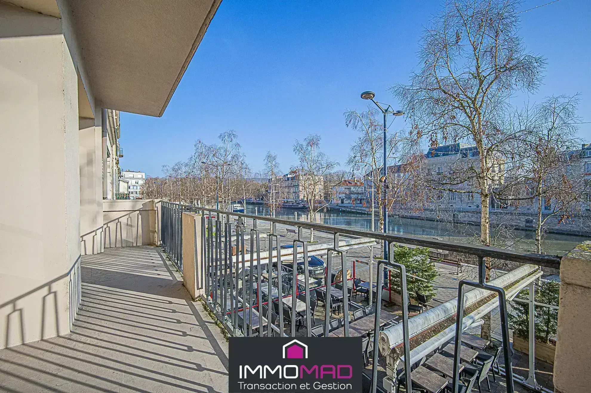 Appartement T4 à Verdun avec balcon et vue sur la Meuse - Opportunité d'investissement ou d'habitation 