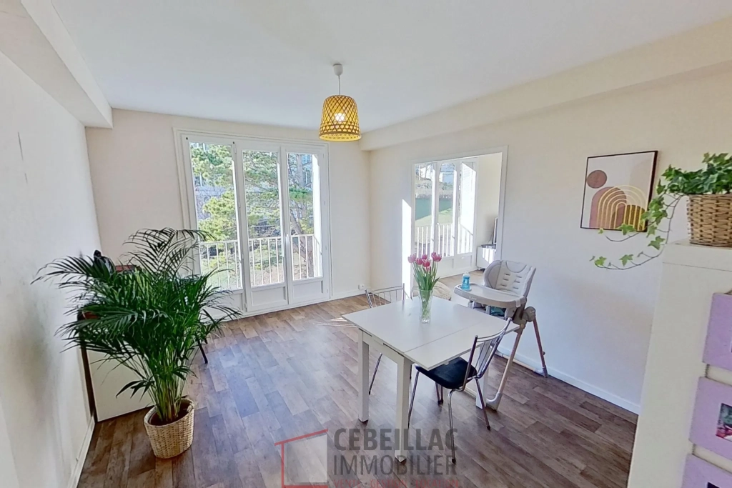 Appartement F4 lumineux de 68m² à vendre dans les hauts de Chanturgue, Clermont-Ferrand