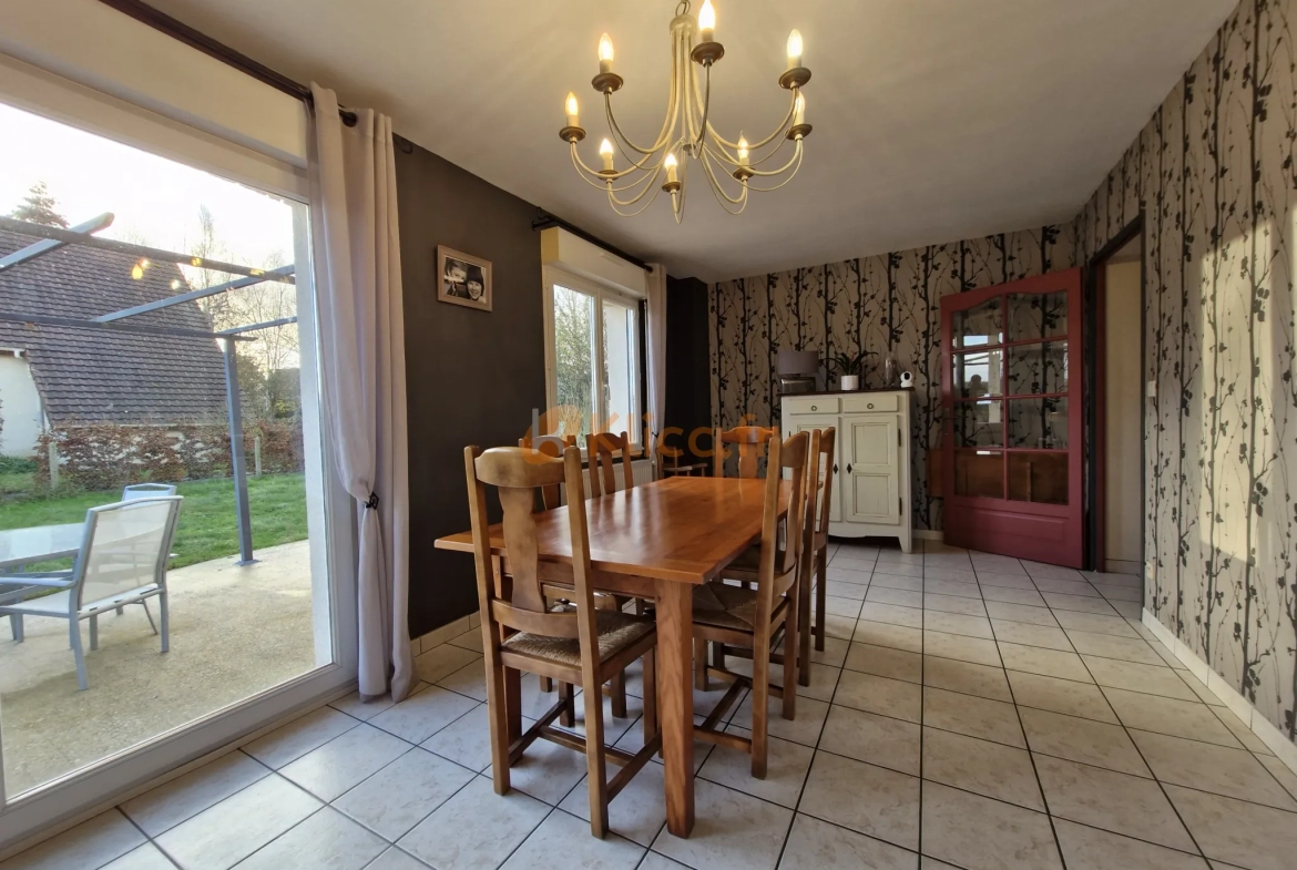 Magnifique pavillon contemporain avec 4 chambres et sous-sol complet à Elbeuf en Bray 