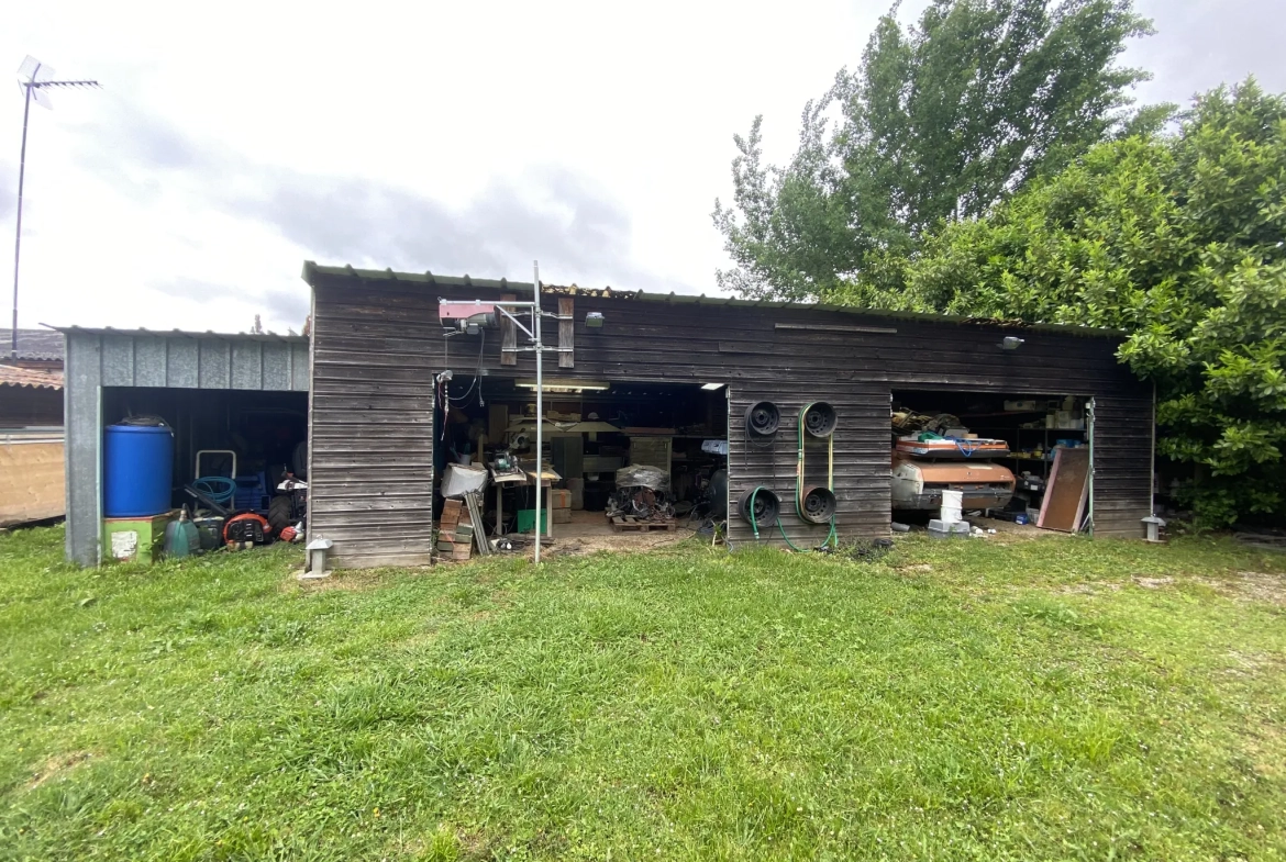 Maison 102 m² avec piscine à vendre près de La Réole et Marmande 