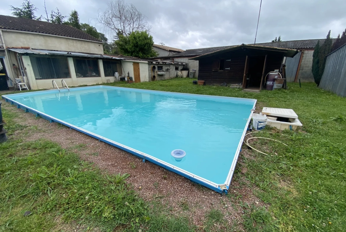 Maison 102 m² avec piscine à vendre près de La Réole et Marmande 