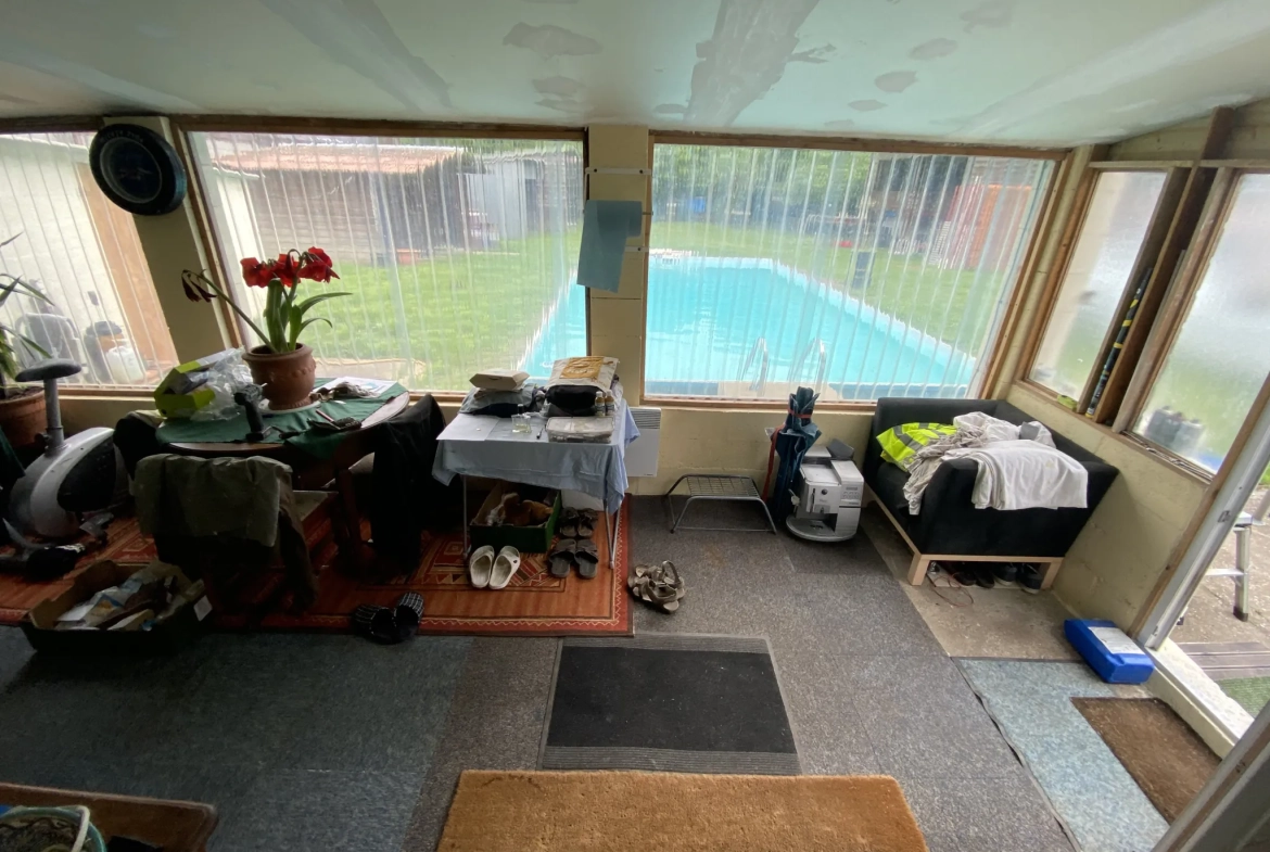 Maison 102 m² avec piscine à vendre près de La Réole et Marmande 