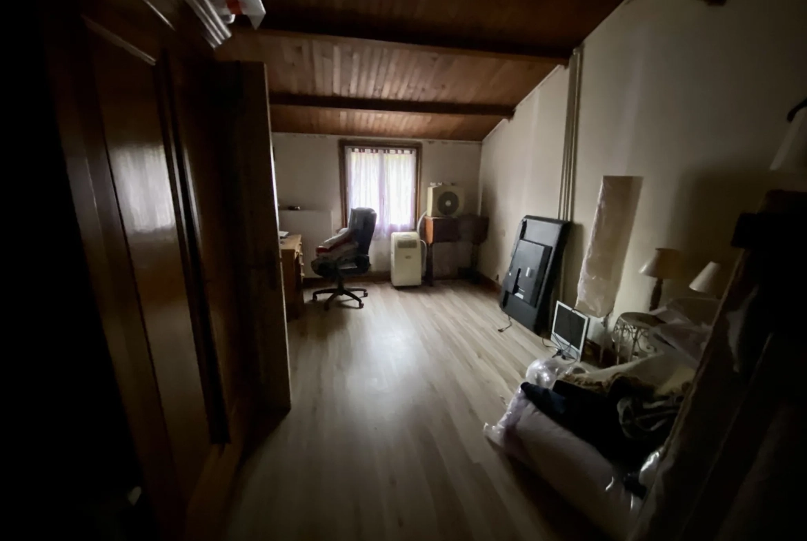 Maison 102 m² avec piscine à vendre près de La Réole et Marmande 