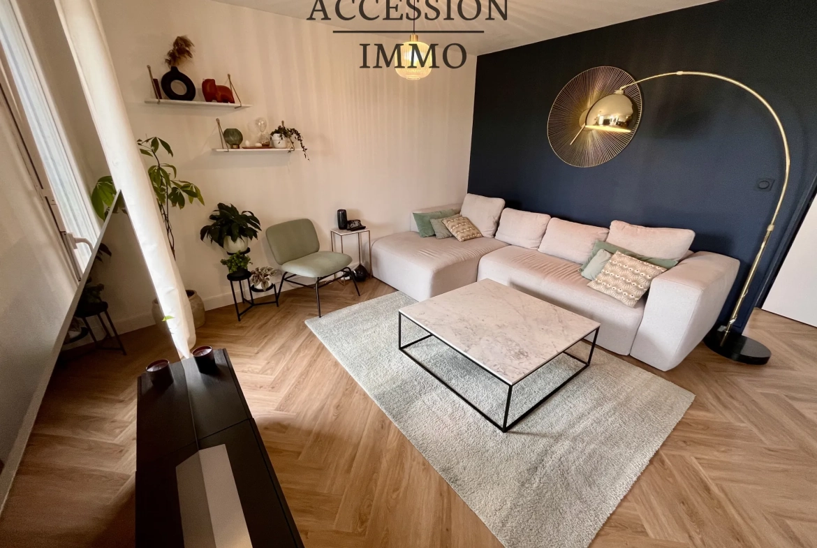 Appartement T4 rénové avec terrasse et piscine à Dijon - Toison d'Or 