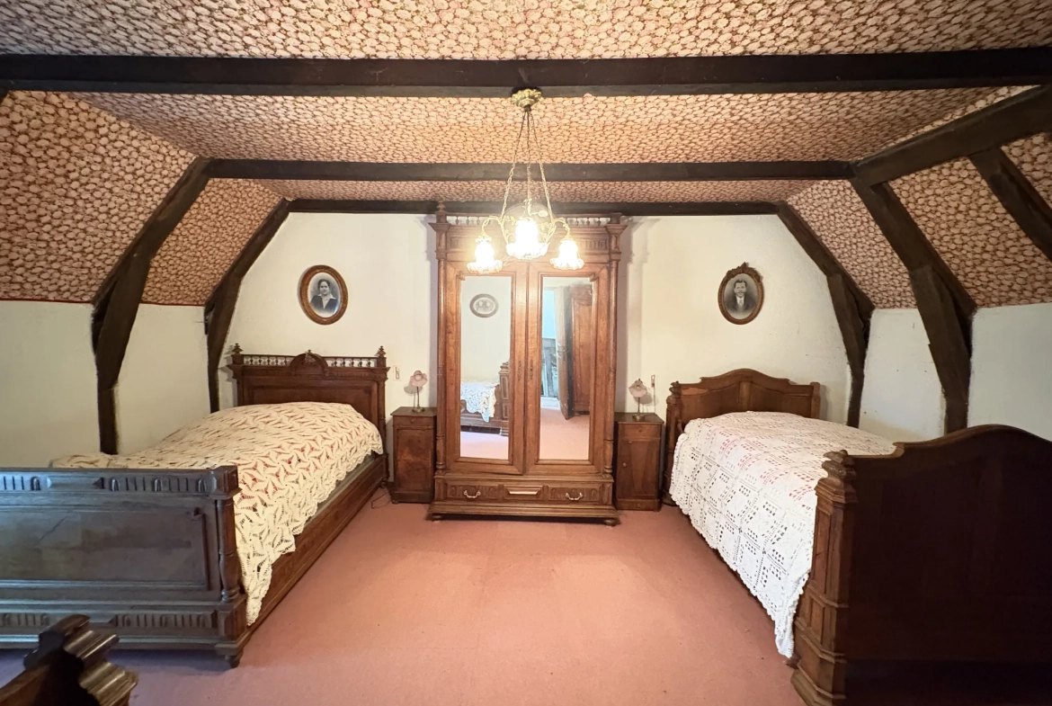Maison de village à vendre à Saint Julien aux Bois - 75 m² avec 2 chambres 