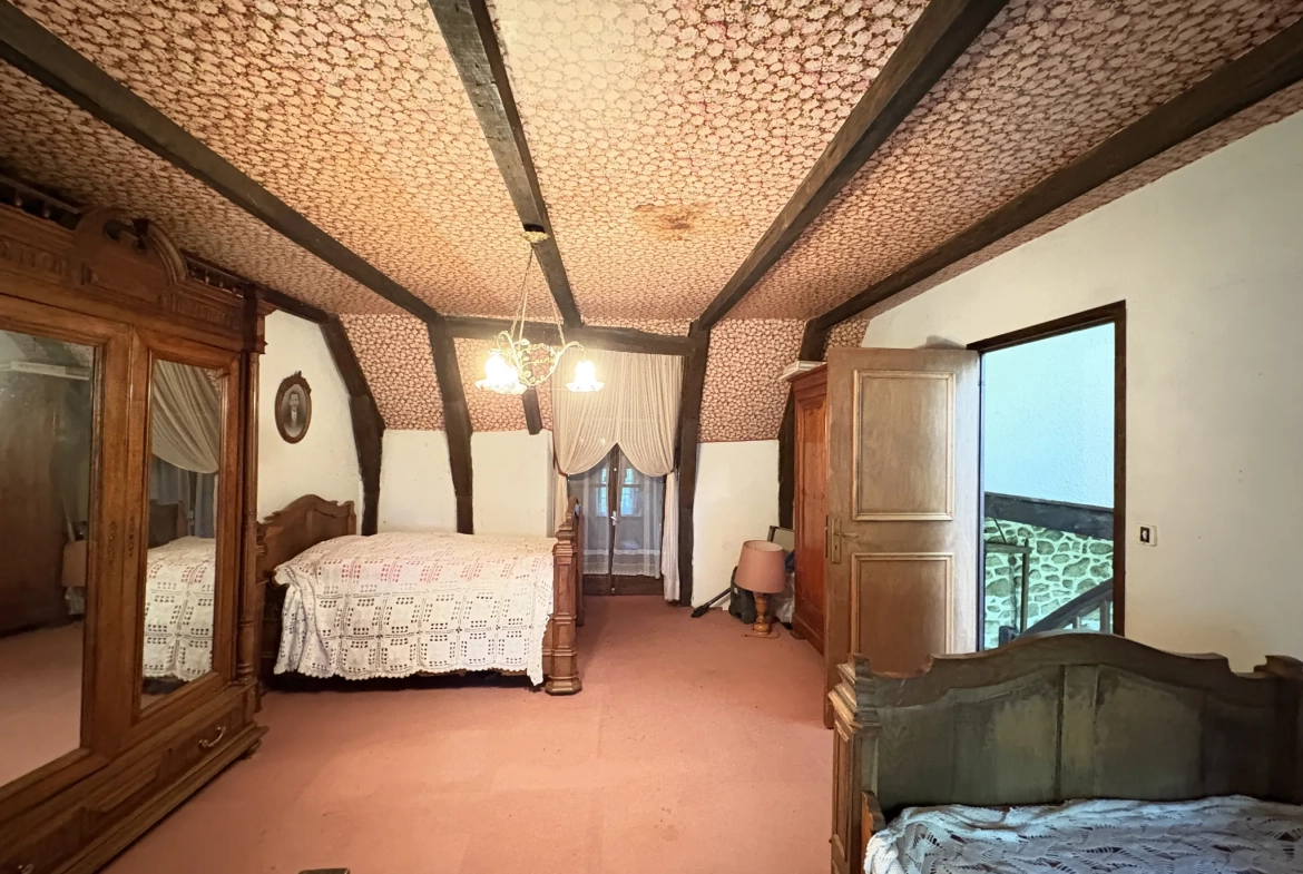 Maison de village à vendre à Saint Julien aux Bois - 75 m² avec 2 chambres 