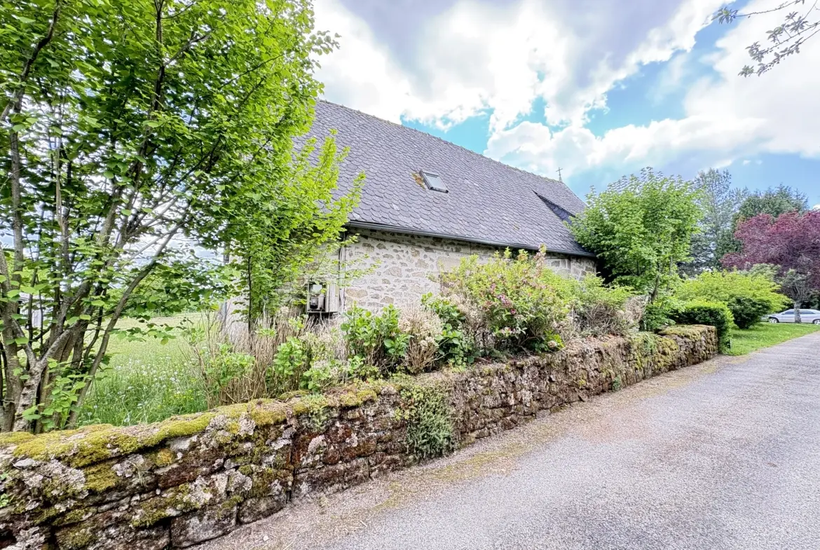 Maison de village à vendre à Saint Julien aux Bois - 75 m² avec 2 chambres 