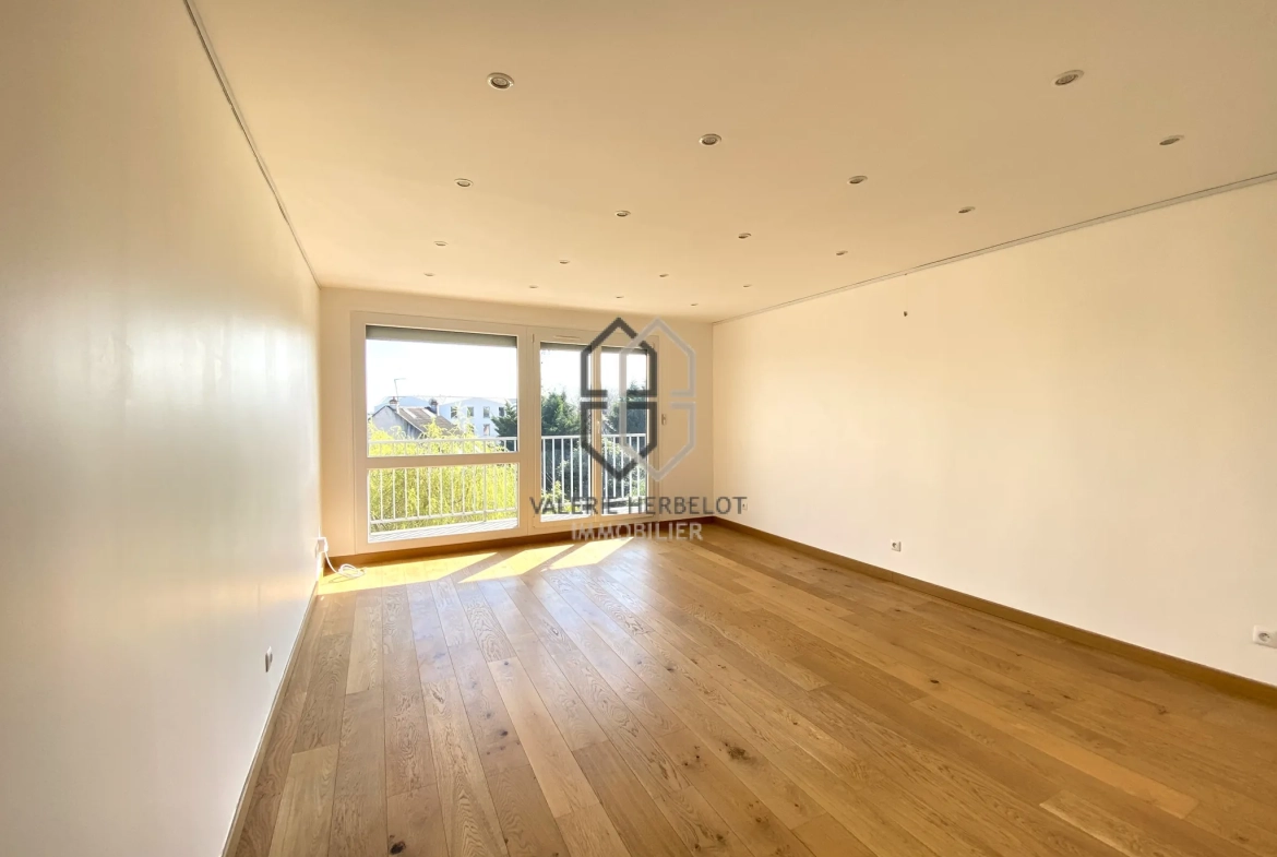Magnifique appartement 3 pièces avec balcon, cave et box à Chennevières-sur-Marne 