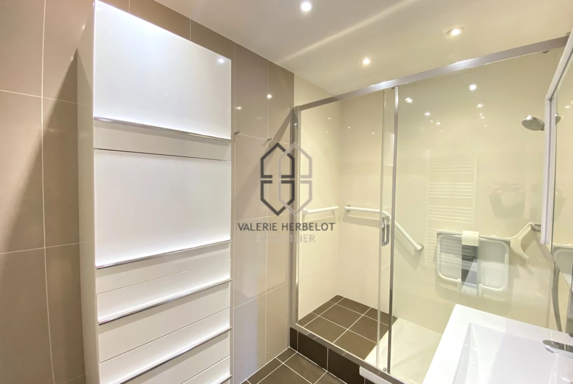 Magnifique appartement 3 pièces avec balcon, cave et box à Chennevières-sur-Marne 